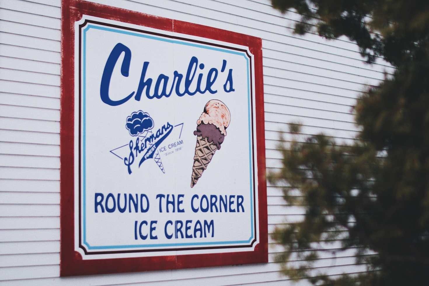 Collecting Classic Advertisements: A Guide to Retro Memorabilia